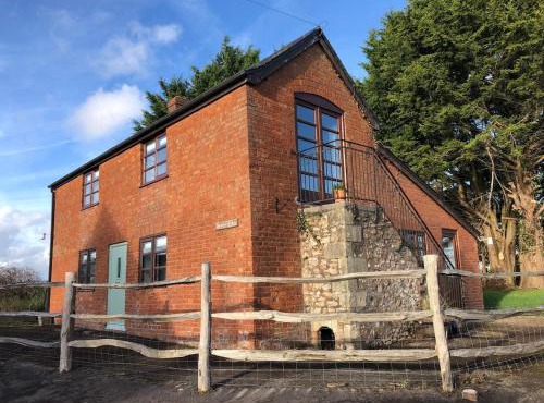 Cosy cottage with stunning views