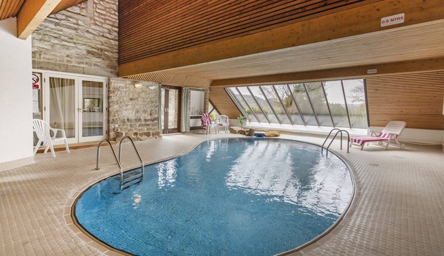 Cosy Cottage with all year indoor pool, set in 9 acres of garden, amazing views