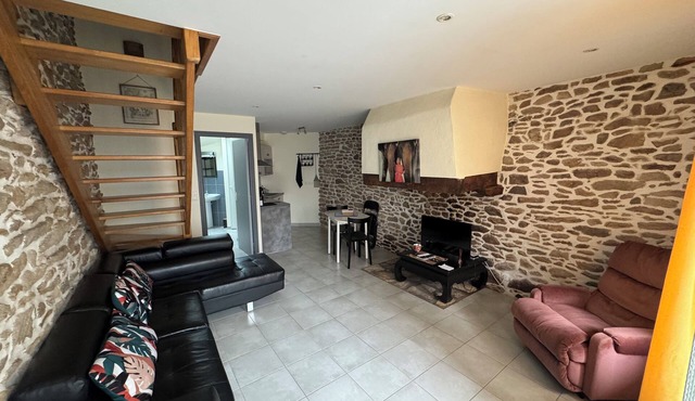 Cosy country cottage in the heart of nature