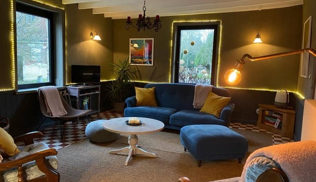 Cosy country getaway. Great for walking and relaxing. Pet-friendly.