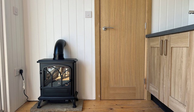 Cosy dog friendly shepherds hut near Durham