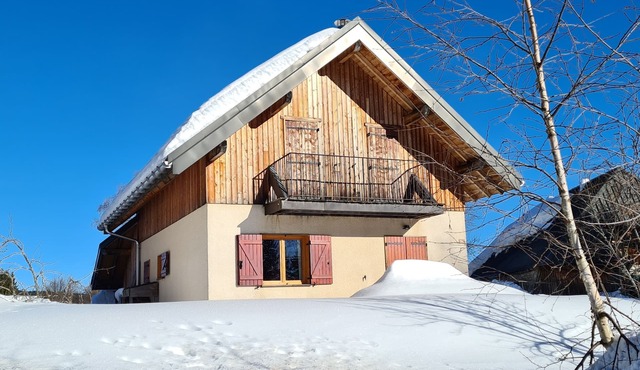 Cosy family chalet in La Féclaz, on the Plateau Sud.