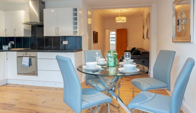 Cosy flat in Leigh - Pass the Keys