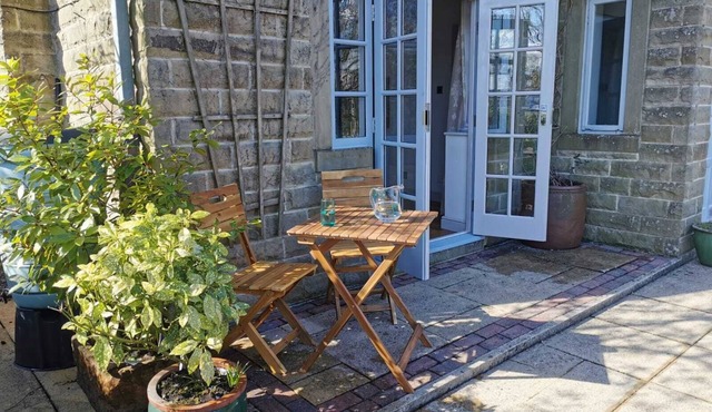 Cosy flat with a great view, near the centre of Hebden Bridge