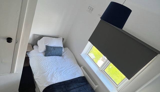 Cosy fully furnished house