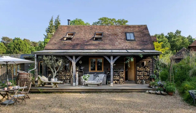 Cosy Getaway in boutique barn nesteled in Ashdown Forest