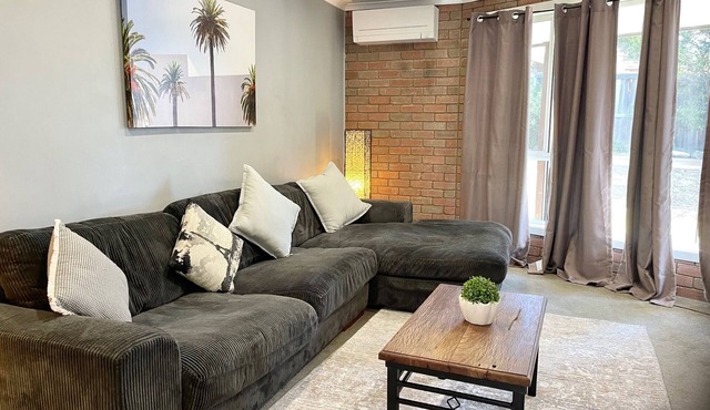 Cosy Grovedale House! Perfect for visiting Great Ocean Road, Winery and Shopping