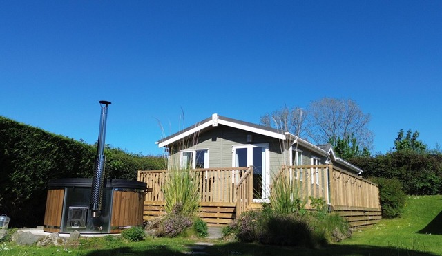 Cosy Helvellyn Lodge - Wood Fired Hot Tub