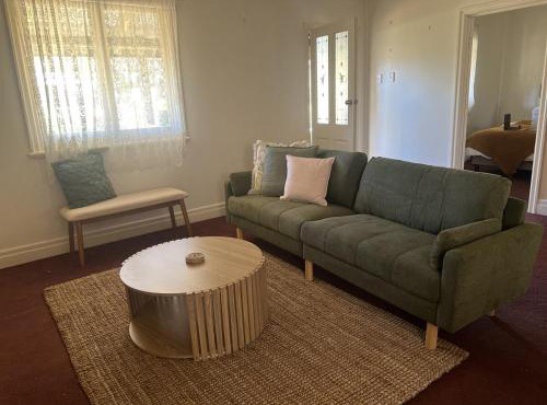 Cosy Heritage Cottage