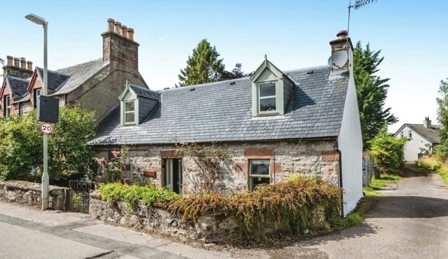 Cosy Highland Cottage Stay
