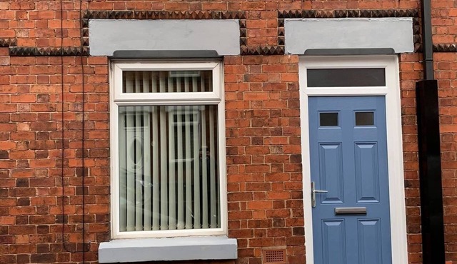 Cosy home in Eccleston near Liverpool from October25