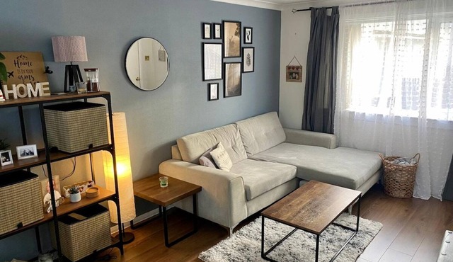 Cosy home in Edinbugh near the Airport