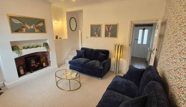 Cosy home in New Mills, High Peak, great for walkers & dog friendly too!