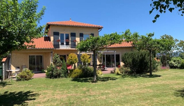 Cosy house in a quiet location near Le PUY EN VELAY