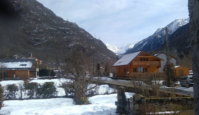 COSY HOUSE MOUNTAIN VIEW, ON ORLU GARDEN 5mn AX LES THERMES IDEALE FAMILLE