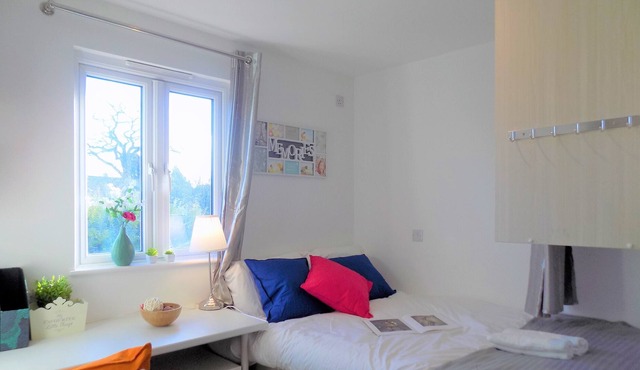 Cosy House ★ Walk to Uni of Warwick