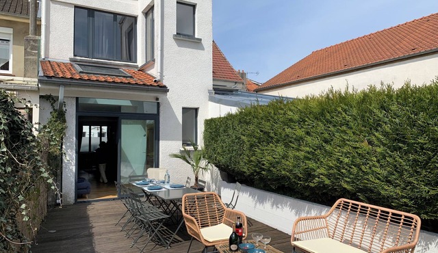 Cosy house with bar, fireplace and terrace, a stone's throw from Le Touquet