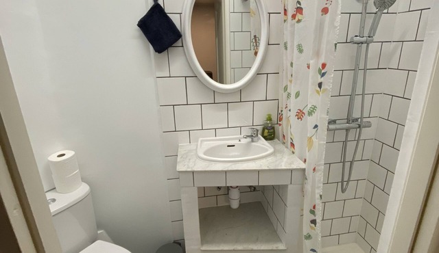 Cosy house with full amenities close to place de la republique