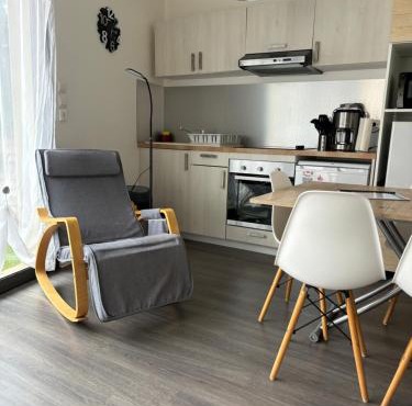 Cosy Lodge Studio confortable et spacieux avec jardin