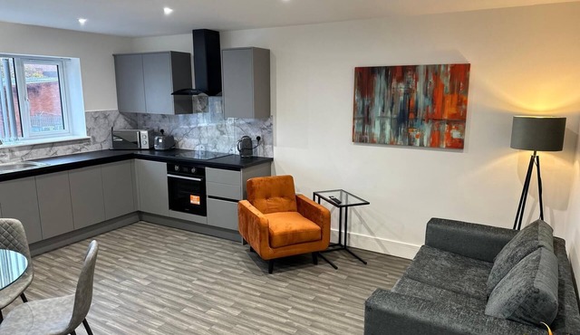 Cosy Long Eaton Flat: Perfect for All Stays