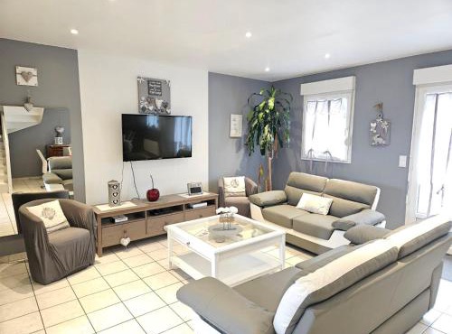 Cosy maison 3 chambres Honfleur jardin, parking privé et jacuzzi