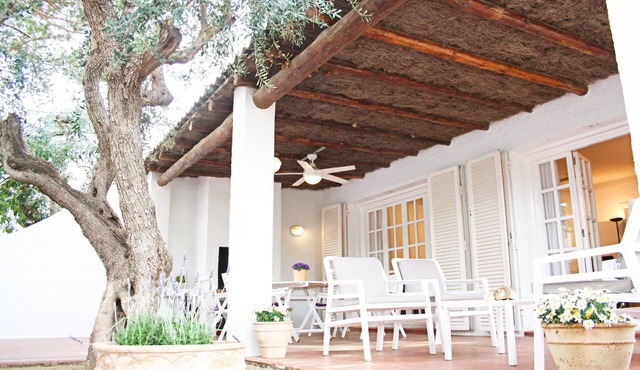 Cosy marine & spa villa
