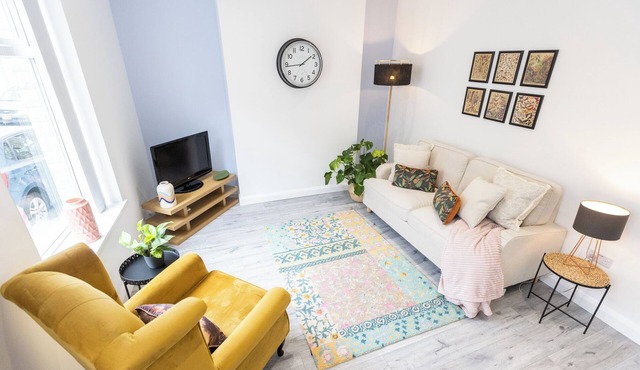 Cosy & Modern Home by Hebden Canal, Sleeps 6