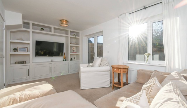 Cosy modern house Lake District retreat, 10 minute walk into Cockermouth Town!