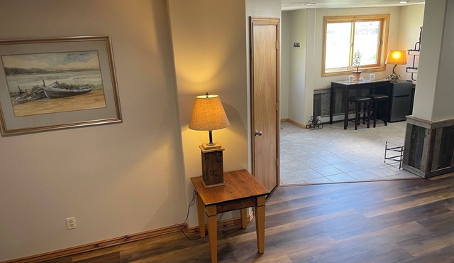 Cosy NewClancy guest’s Suite,Efficiency, , Business or Pleasure. Just For You!