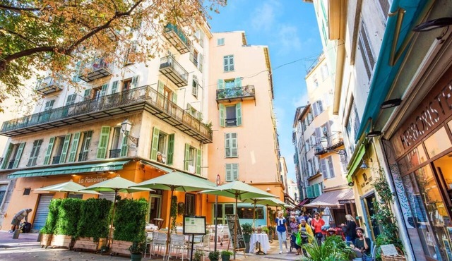 Cosy old Nice Appartement