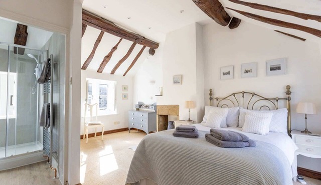 Cosy one bed accommodation in Honley, Yorkshire