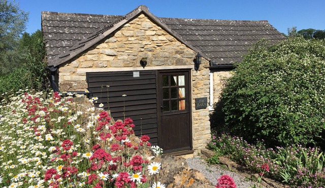 Cosy, peaceful cottage near Bath and Longleat.