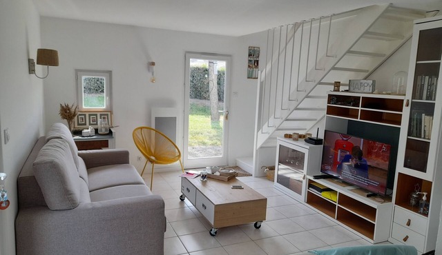 Cosy, pleasant marine farmhouse 200 m from the ocean