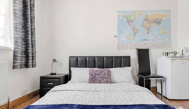 Cosy Private Room in Croydon, London