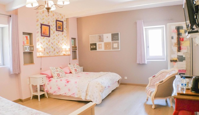 Cosy-Quad room-Deluxe-Ensuite