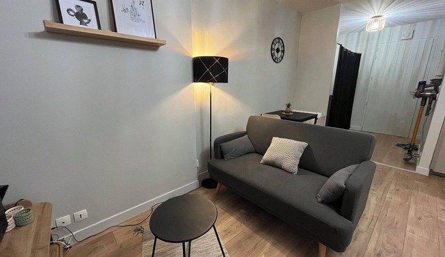 Cosy, quiet apartment near Disneyland