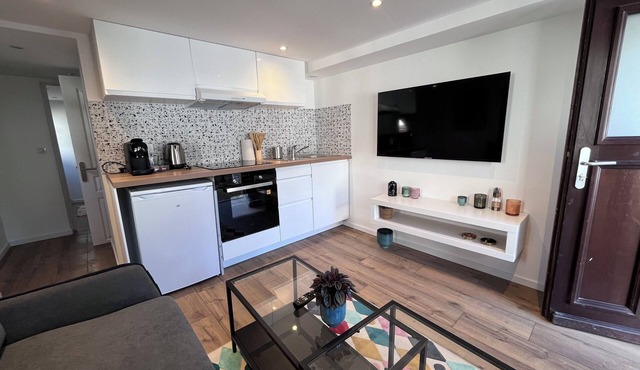 Cosy Rent Appartement Schiltigheim terrasse -Tv