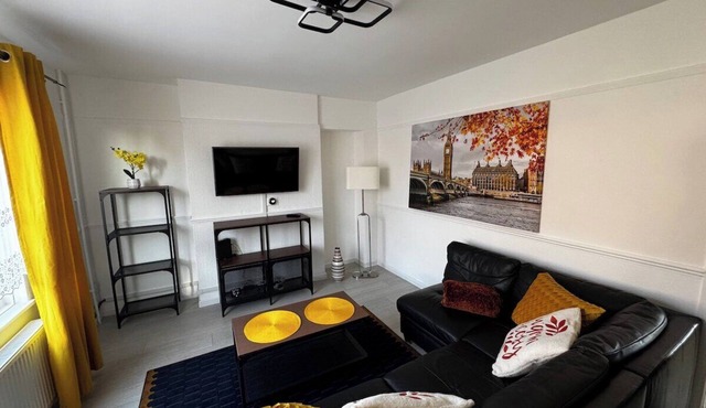 Cosy Retreat on Seaton Crescent