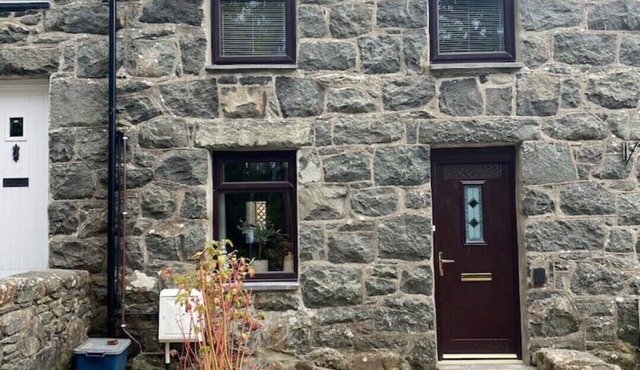 Cosy retreat: The Fishermans Cottage in Beautiful Snowdonia, pet friendly