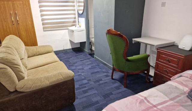 Cosy room near East Midland Airport Room 5
