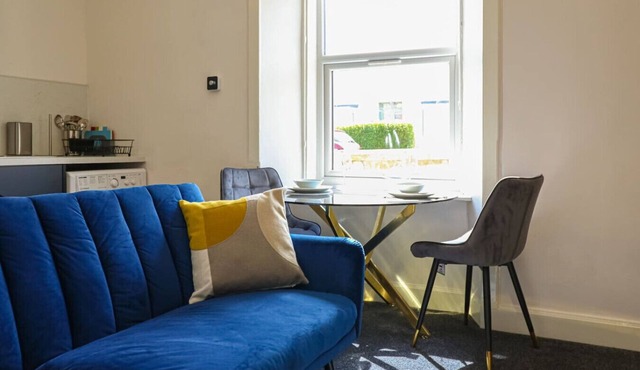 Cosy seaside 1 bedroom apartment