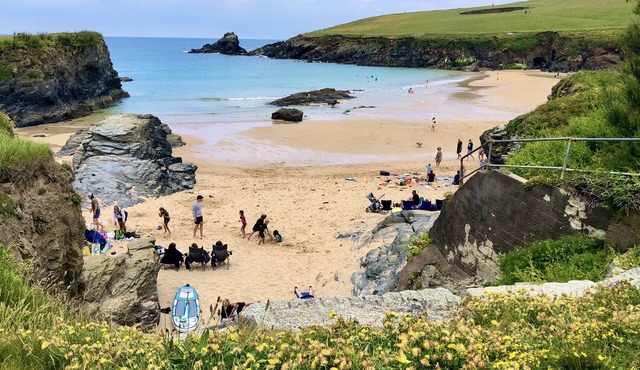 Cosy seaside retreat near to beach and close to Padstow