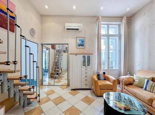 Cosy Short-Term Rental in Cannes