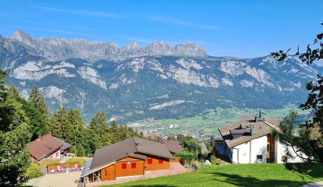 cosy ski chalet in Flumserberg rental for the entire season Dec '23 - March '24