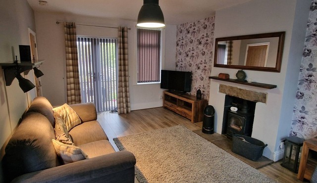 Cosy, spacious and comfortable family home in Huddersfield.