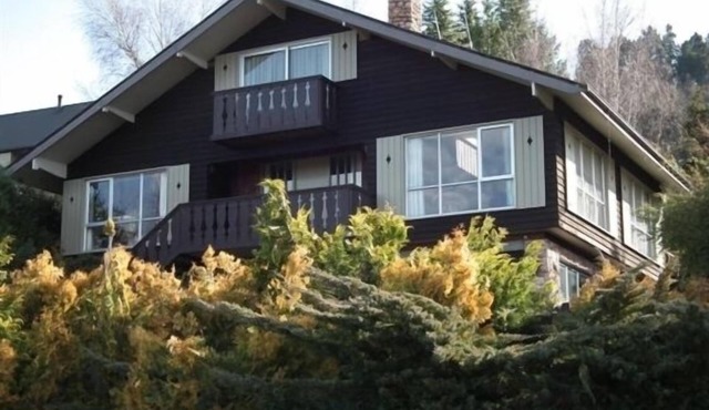 Cosy spacious Chalet Experience. Beautiful views.