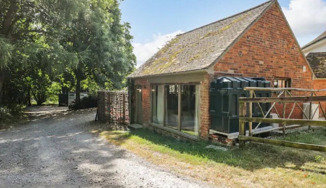 Cosy Studio Apartment - relax in the beautiful countryside surroundings