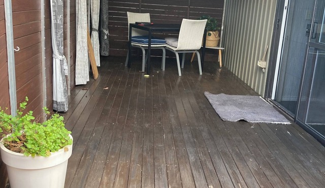 Cosy Studio in Rustic peaceful and central Gold Coast