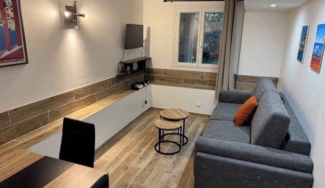 Cosy studio near beach and Museum of Fine Arts