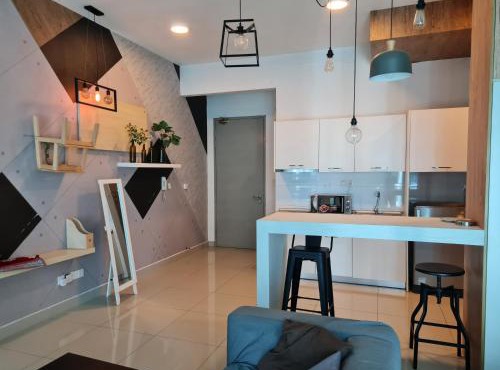 Cosy Studio with Balcony